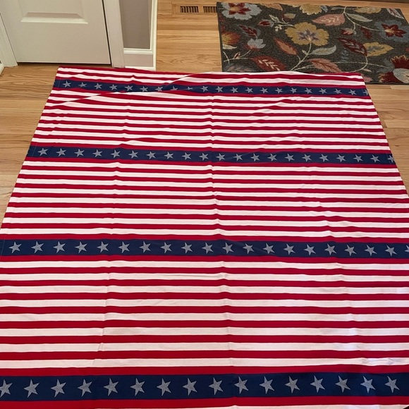 Sir la table Patriotic Stars and Stripes tablecloth - Picture 1 of 9